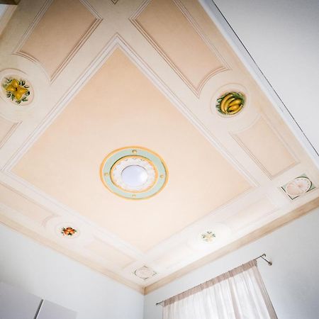 B&B Villa Sofora เรจโจเอมิเลีย ภายนอก รูปภาพ