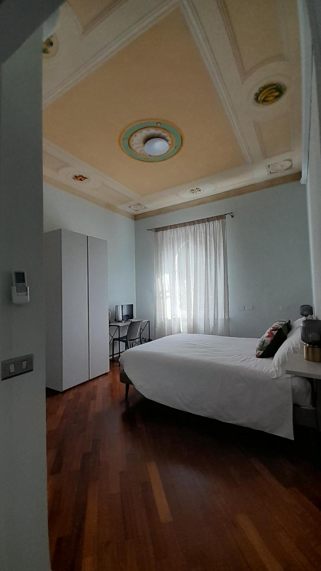 B&B Villa Sofora เรจโจเอมิเลีย ภายนอก รูปภาพ