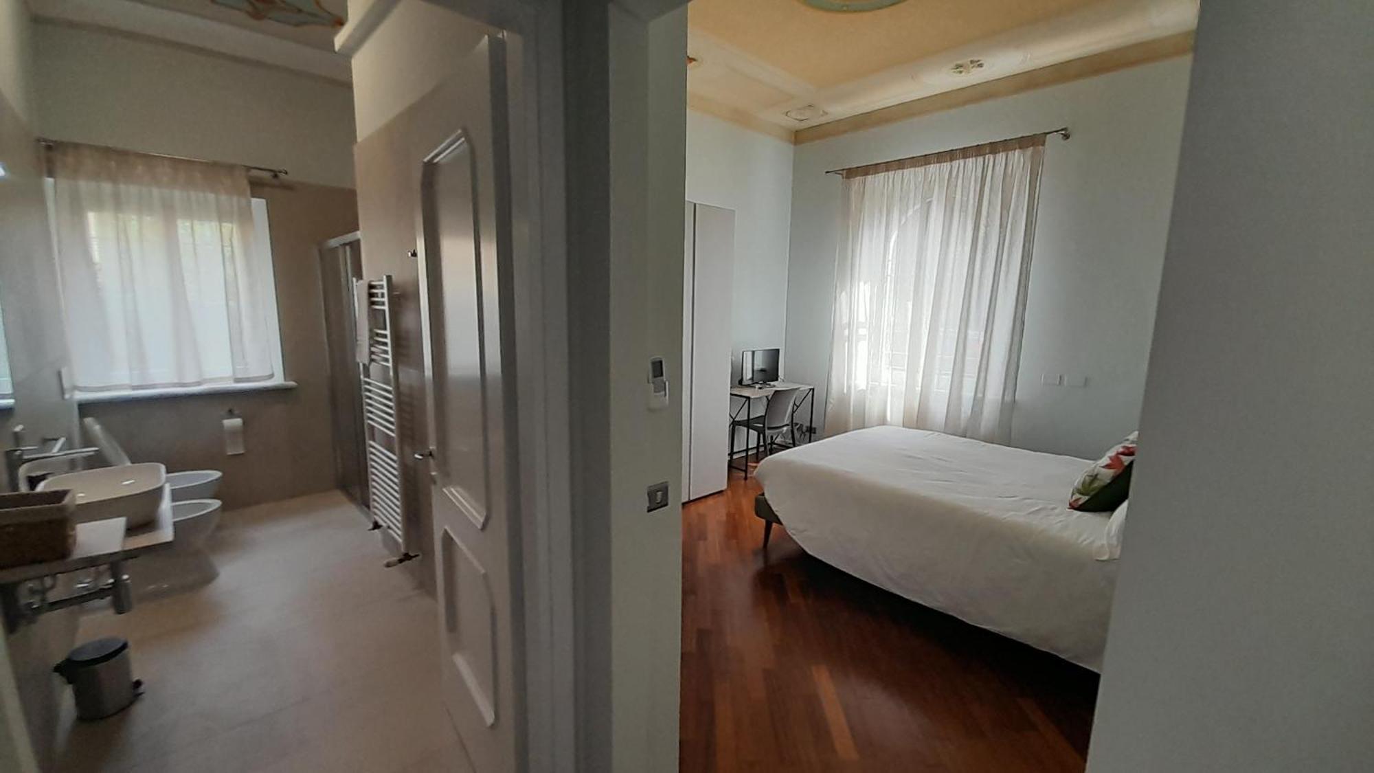 B&B Villa Sofora เรจโจเอมิเลีย ภายนอก รูปภาพ